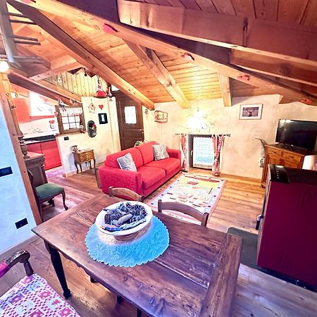 La Maison De Julie Pré-Saint-Didier Esterno foto