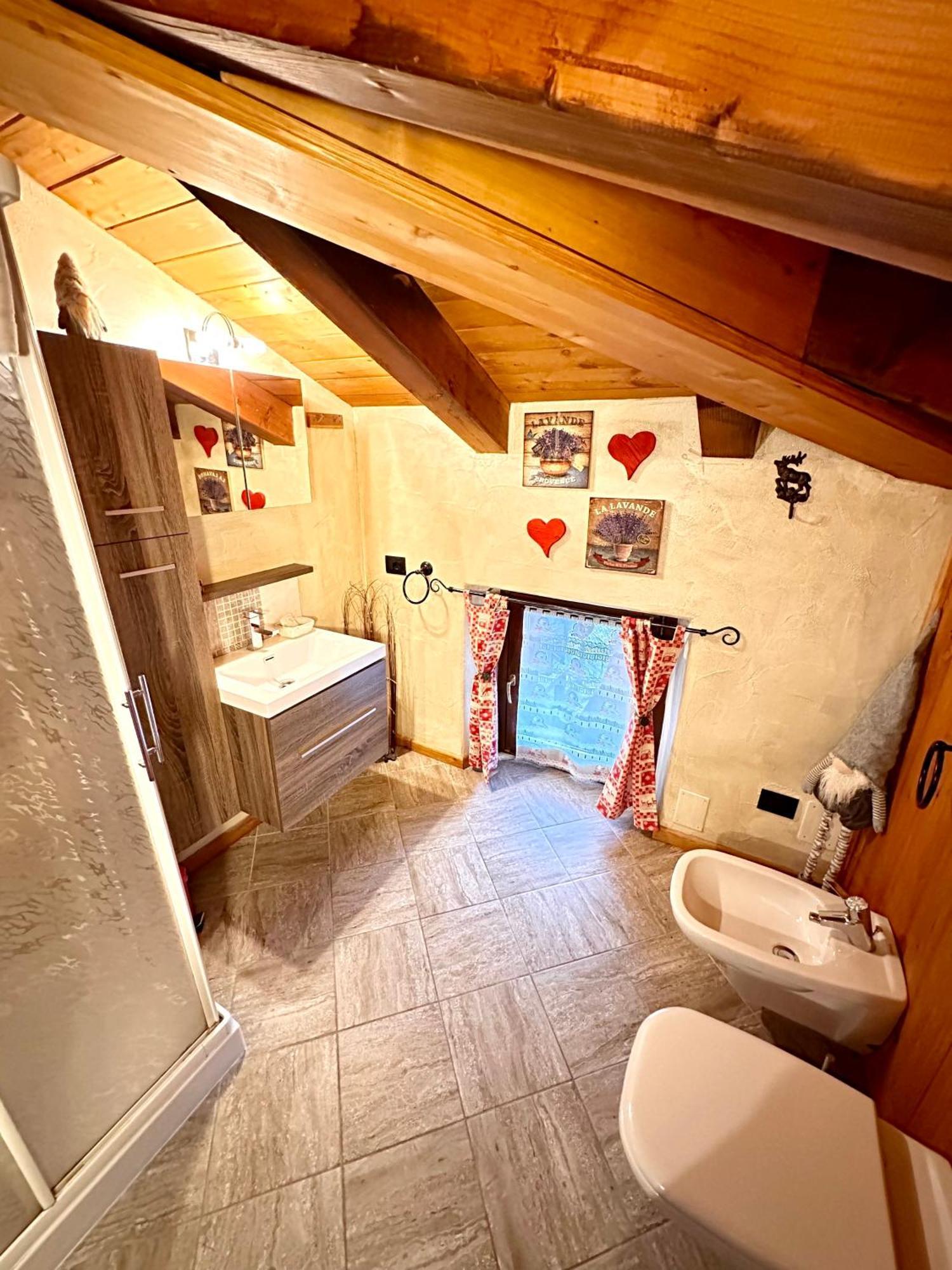 La Maison De Julie Pré-Saint-Didier Esterno foto