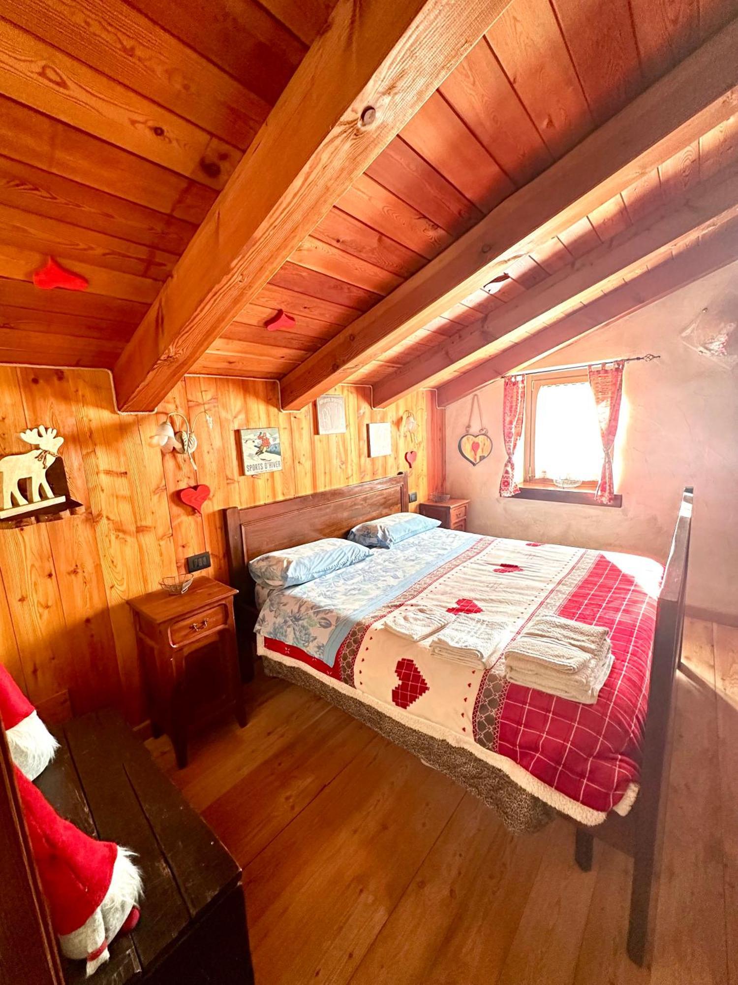 La Maison De Julie Pré-Saint-Didier Esterno foto